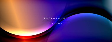 Soyut arkaplan özellikleri akan şekiller, canlı renkler. Gradyan, turuncu, mor, mavi karışımı dinamik görsel efekt yaratır. Modern tasarım.