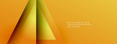 Soyut geometrik tasarım. Altın gradyanlar, sıcak sarı arkaplan üzerinde üçgen şekiller oluştururlar. Minimalist tarz, modern estetik.