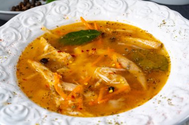 Pikante istiridye çorbası.