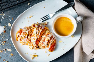 Polonya St. Martin Günü Kruvasanları (Marcinki)