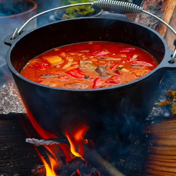 Kettle Goulash Prepared Open Fire — Stock Photo, Image