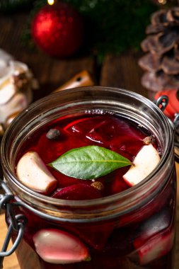 Polonya Noel Pancar Suyu için pancar suyu