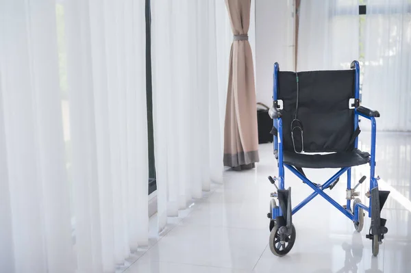 Empty Wheelchair Nursing Home Copy Space Images De Stock Libres De Droits