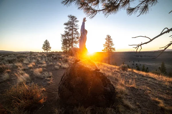 Beautiful Young Woman Practice Yoga Sunset Time Nature Outdoors Healthy Stock Kép