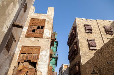 Suudi Arabistan 'ın Jeddah şehrinde tarihi Jeddah olarak bilinir. UNESCO 'nun dünya mirası tarihi köyü Al Balad' daki antik bina.