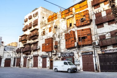 Suudi Arabistan 'ın Jeddah şehrinde tarihi Jeddah olarak bilinir. UNESCO 'nun dünya mirası tarihi köyü Al Balad' daki antik bina.