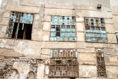 Suudi Arabistan 'ın Jeddah şehrinde tarihi Jeddah olarak bilinir. UNESCO 'nun dünya mirası tarihi köyü Al Balad' daki antik bina.