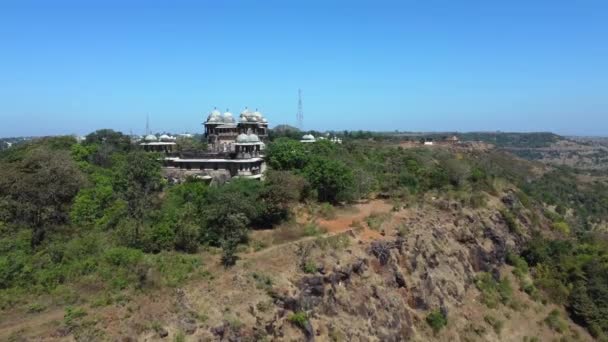 2022年2月1日印度马哈拉施特拉邦乔哈尔的Jawhar Maharashtra Vilas宫 — 图库视频影像