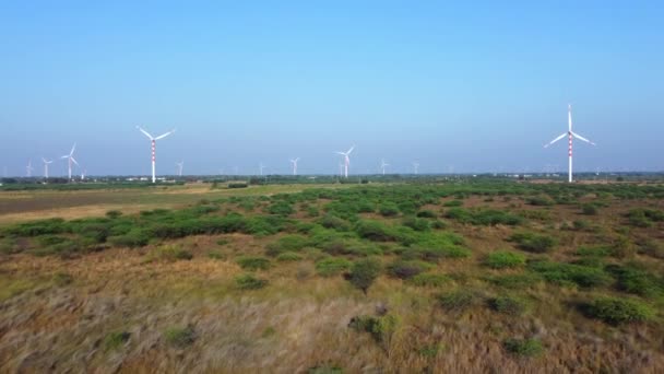 Turbina Eólica Eco Farm Producción Energía Renovable Para Mundo Ecológico — Vídeos de Stock