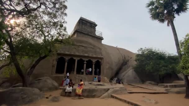 Mahabalipuram Tamil Nadu Hindistan Mart 2022 Mahishasuramardhini Mağarasının Tepesinde Eski — Stok video