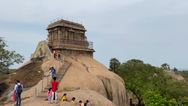 Mahabalipuram Tamil Nadu Hindistan Mart 2022 Mahishasuramardhini Mağarasının Tepesinde Eski — Stok video