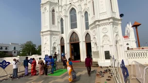 ヴェランカニ タミル ナドゥ インド 2022 ヴェランカンニ教会南インド タミル ヴァイランカンヌの聖母 祝福された聖母マリア このカトリック教会はナガパティナの海岸に位置しています — ストック動画