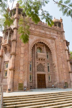 Chennai Hükümet Müzesi, Tamil Nadu, Hindistan 'da güzel bir cephe.