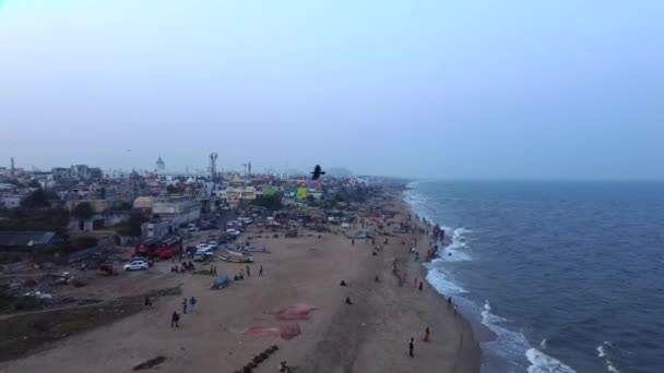 Luchtfoto Van Beroemde Stad India Iconische Marina Beach Het Blauwe — Stockvideo