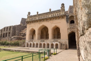 Hyderabad, Hindistan 'daki tarihi Golkonda kalesi. Golconda Kalesi' nin kalıntıları. 