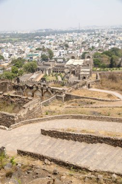 Hyderabad, Hindistan 'daki tarihi Golkonda kalesi. Golconda Kalesi' nin kalıntıları. 