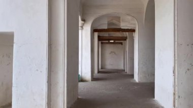 Hyderbad, Telangana, Hindistan 24 Mart 2022. Hindistan 'ın Hyderabad kentindeki tarihi Golconda kalesi mimarisi, Kutub Şah Sultanları tarafından 11. yüzyılda inşa edilmiştir..