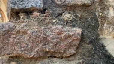 Hindistan 'ın Hyderabad kentindeki tarihi Golconda kalesi mimarisi, Kutub Şah Sultanları tarafından 11. yüzyılda inşa edilmiştir..