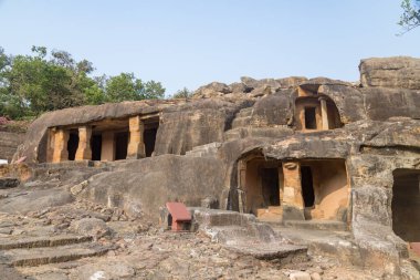 Rani Gumpha ya da kraliçenin mağarası 