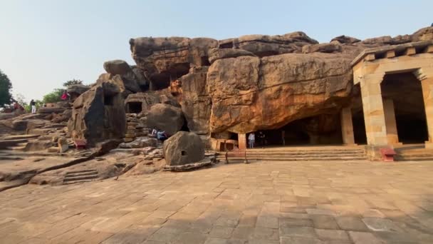 Odisha Puri Indien April 2022 Rani Gumpha Eller Drottningens Grotta — Stockvideo