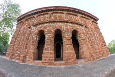 Malla Dynasty 'nin süslü terasotta Hindu tapınakları. Hindu tapınağı 17. yüzyılda Bishnupur, Batı Bengal, Hindistan' da inşa edildi..