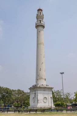 Sahid Minar, eski adıyla Ochterlony Anıtı, 1828 yılında Hindistan 'ın Kolkata kentinde inşa edilen ve İngiliz Doğu Hindistan Şirketi komutanı David Ochterlony anısına dikilen bir anıttır..