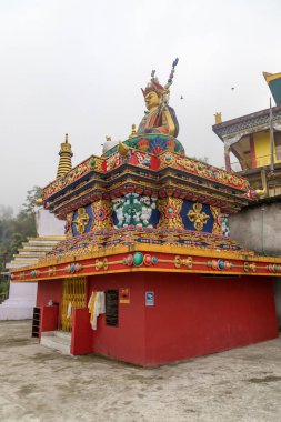 Sonada, Darjeeling, Batı Bengal Hindistan, 22 Nisan 2022 Sandup targeling Şerpa Buddist Bonastry Darjeeling yakınlarındaki Darjeeling, Hindistan.