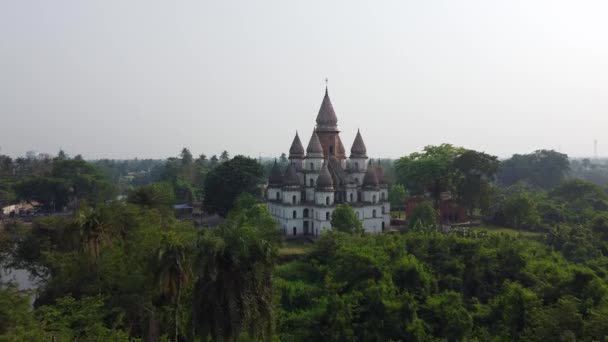 Hooghly Bölgesindeki Hangseshwari Tapınağı Kompleksi Nilüfer Şekilli Ratna Veya Kuleleri — Stok video