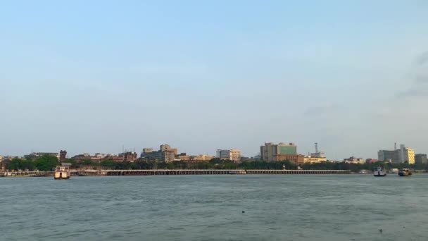 Kolkata West Bengal India Duben 2022 Trajekt Projíždějící Gangy Řeka — Stock video