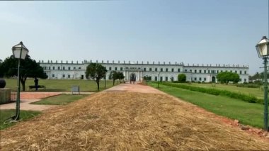 Murshidabad, Batı Bengal, Hindistan, 16 Nisan 2022 Murshidabad 'daki Nizamat İmam Bara geçmişin mimari simgelerinden biridir..