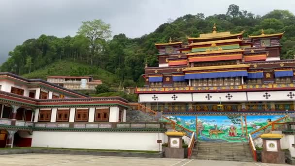 2022年4月23日印度锡金Gangtok Ranka修道院或位于印度锡金Gangtok的Lingdum或Pal Naqumang Kagyud修道院 — 图库视频影像