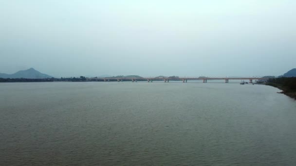 Luftaufnahme Saraighat Brücke Über Den Fluss Brahmaputra Indien Guwahati Ist — Stockvideo