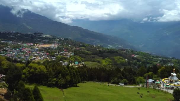 Αεροφωτογραφία Tawang Πόλη Arunachal Pradesh Στην Ινδία Τοπίο Βουνά Των — Αρχείο Βίντεο