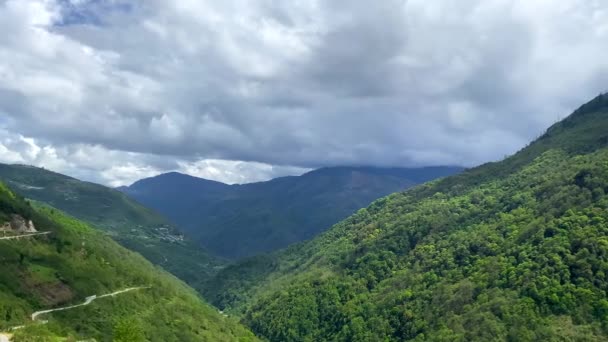 Die Landschaft Und Der Berg Des Himalaya Und Des Senge — Stockvideo
