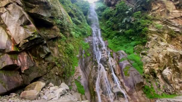 Nichiphula Waterfall Flow Kameng River Deep Valley Surrounded Mountains Himalayas — Stock Video