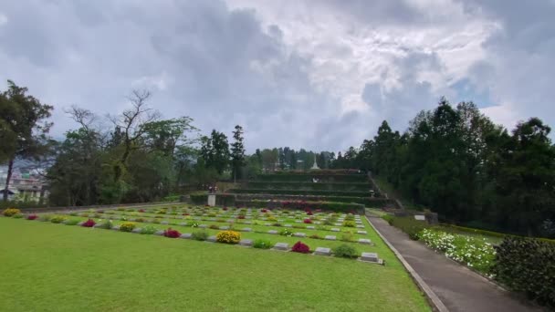 Kohima Nagaland India Mei 2022 Uitzicht Kohima Oorlogsbegraafplaats Nagaland India — Stockvideo
