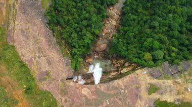 Hindistan 'da meghalaya dainthlen havadan görünüyor. Doğu Khasi tepelerinin güzel manzara manzarası Cherrapunji mawsynram ormanı Meghalaya Hindistan 'da..