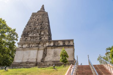 Gautama Buddha 'nın aydınlanmaya ulaştığı ve öğretilerini formüle ettiği Mahabodhi Tapınağı, Bodh gaya, UNESCO' nun Bihar, Hindistan, Asya 'daki dünya mirası alanı