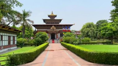  Bodh gaya, bihar, Hindistan 13 Haziran 2022. Hindistan 'ın bihar eyaleti Bodh Gaya' daki Mahabodhi Tapınağı yakınlarındaki Bhutan Manastırı.