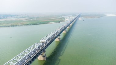  Aerial view of digha sonpur bridge or J. P. Setu isa rail-cum-road steel truss bridge across river ganga, connecting digha ghat in patna and pahleja ghat in sonpur at bihar India.