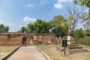 Aitkin 'in Lucknow' daki İngiliz yerleşim yerindeki görevi Hindistan 'daki .uttar pradesh..