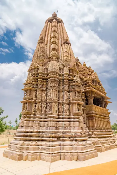 Khajuraho 'daki Javari Tapınağı Chhatarpur Bölgesi, Madhya Pradesh, Hindistan' daki bir grup Hindu ve Jain tapınağı. Unesco dünya mirası alanı..