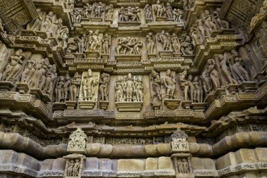 Khajuraho 'daki Parasnath Jain Tapınağı Chhatarpur Bölgesi, Madhya Pradesh, Hindistan' daki bir grup Hindu ve Jain tapınağı. Unesco dünya mirası alanı..