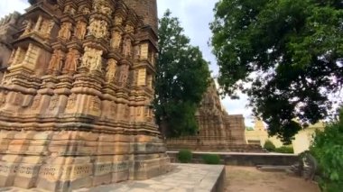 Khajuraho 'daki Bhagawan Parshwanath digambar jain mandir. Hindistan' ın Madhya Pradesh bölgesindeki Hindu ve Jain tapınakları grubu. Unesco dünya mirası alanı..