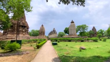 Hindistan 'daki Khajuraho tapınakları Chhatarpur bölgesindeki Jain tapınakları ve Hindu anıtları grubu Madhya Pradesh, Hindistan..