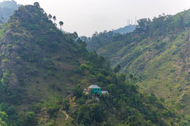 Himachal Pradesh, Hindistan 'daki Lahdi manzarasının güzel manzarası..