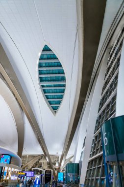 Abu Dabi, Birleşik Arap Emirlikleri, 16 Temmuz 2024. Zayed Uluslararası Havalimanı, Etihad Havayolları 'nın merkezi olarak hizmet veren modern A Terminali ile Abu Dhabis' in ana havaalanıdır..