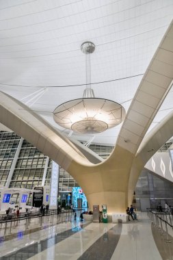 Abu Dabi, Birleşik Arap Emirlikleri, 16 Temmuz 2024. Zayed Uluslararası Havalimanı, Etihad Havayolları 'nın merkezi olarak hizmet veren modern A Terminali ile Abu Dhabis' in ana havaalanıdır..