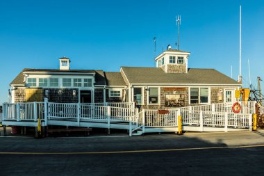 Provinvetown, ABD - 24 Eylül 2017: Provincetown, Provincetown 'daki gemilere romantik manzara