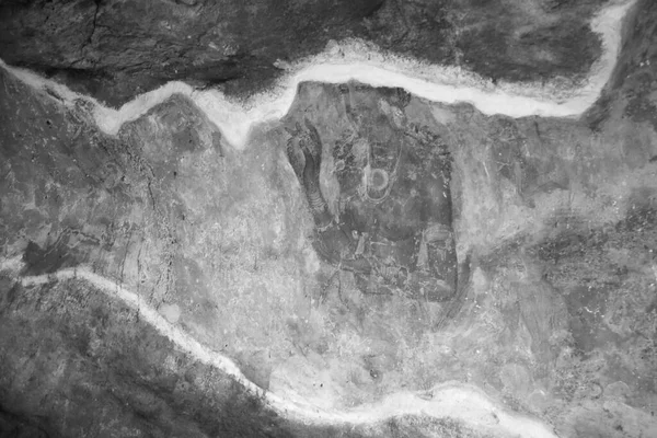 スリランカのシギリヤ2005年8月9日 スリランカのシギリヤでフレスコ画を制作 シギリヤ5世紀にはシギリヤの岩にフレスコ画が描かれています — ストック写真